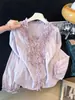 Blusa de Encaje Patchwork con Volantes y Cuello en V de Manga Larga Estilo Francés para Mujer, Nuevo Elegante Camisa Pequeña Verano 2026 A12585
