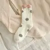 Calcetines de felpa de lana australiana para invierno, engrosados para el cuidado de la piel y calidez, calcetines de dormir de niña lindos de dibujos animados de otoño e invierno, calcetines de dormir para el suelo
