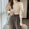 Tricô de Manga Lanterna Cor Sólida para o Início da Primavera Feminino Novo Ajuste Slim Gola Meia-Alta Suéter Elegante Versátil Manga Longa