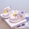 Zapatos para Niñas Labubu 2026 Modelo Nuevo de Primavera Zapatos Blancos Infantiles Tenis Deportivos Impermeables de Piel para Niñas Estudiantes