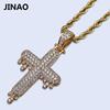 Colgante vintage de cruz de tres hojas con diseño de rosa nueva de estilo europeo y americano de Jinao, lleno de circonitas, accesorios de hip-hop para hombres y mujeres.