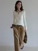 Suéter Feminino EGGK de Tricô com Mangas Longas, Gola V e Padrão Trançado de Damasco para Outono, Afinando o Corpo, Temperamento, Camada Base Afinando, Top Casual para o Dia a Dia