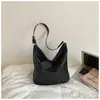 Shuai Mijia 2026 Verão Nova Bolsa Saco Simples Feminina Texturizada de Ombro Estilosa Casual Transversal