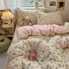 Juego de ropa de cama genuino de Clase A de cuatro piezas hecho de algodón puro, apto para madres y bebés, gasa de doble capa, estilo ins, apto para dormir desnudo, incluye sábana bajera y funda de edredón, juego de tres piezas para dormitorio