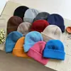 Gorro de tricô de camada dupla, espessado, para outono e inverno, feito de lã pura, cor sólida, com aba simples, adequado para atividades ao ar livre, esqui e para fornecer calor e proteção para as orelhas