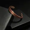 Pulsera Magnética Martillada de Amazon, Brazalete Magnético Abierto Ajustable, Color Cobre Rojo Vintage, Accesorio Magnético Versátil