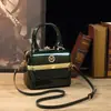 Bolsa Pequena de Couro Patente Brilhante para Mulheres, Presente Exclusivo para Namorada durante Festivais, Bolsa de Mão, Atacado Transfronteiriço, Novo Modelo de Inverno