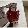 Explosões de Verão Bolsa Balde Portátil Feminina 2024 Nova Moda Couro Encerado Bolsa Transversal Trabalho Deslocamento Bolsa de Ombro