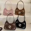 Bolsa de mão vintage requintada Ruien para mulheres, nova coleção de outono 2026, bolsa transversal estilosa com alto apelo estético, bolsa tote pequena da moda
