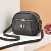 Novo estilo de bolsa de ombro simples para deslocamento, moderna, de couro sintético, grande capacidade, bolsa transversal feminina, popular, para carregar à mão, pequena bolsa quadrada