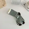 Calcetines de Media Pantorrilla para Mujer, Calcetines Holgados con Rayas Negras y Blancas en Contraste, Calcetines de Rayas Gruesas y Finas para Mujer, Calcetines de Moda Coreanos Ins al por Mayor