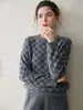 Suéter de Cachemir a Cuadros Bicolor con Cuello Redondo 2026 Otoño e Invierno Nuevo Estilo Suéter de Lana Tejida de Manga Larga para Mujer