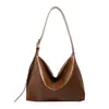 Bolsa Tote Feminina 2026 Novo Modelo Macia Transversal Grande Capacidade Bolsa de Ombro para Aula e Deslocamento Nicho Versátil Bolsa Transversal