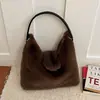 Bolso Cruzado de Peluche de un Solo Hombro para Mujer 2026 Otoño/Invierno Nuevo Estilo Moda Versátil Gran Capacidad para Viajes Cotidianos Estilo Coreano Bolso Simple Tipo Empanada