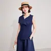 Top plissado irregular Miyake para mulheres, regata plissada de verão com gola virada e decote V, modelador para o trabalho, adequado para usar tanto como peça de baixo quanto como peça principal.