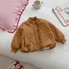 Conjunto de Ropa para Niñas Otoño e Invierno Estilo Nuevo Sudadera Acolchada de Algodón para Niños Set de Dos Piezas con Bordes Fruncidos para Niños Mayores