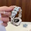 Correa de Reloj de Metal y Cuero con Lazo y Estrella Kt Adecuada para Apple Watch iWatch 12ª Generación 11/10
