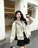 2813 Jaqueta com Capuz Estilosa Dois em Um para Mulheres, Modelo Novo Primavera e Outono 2026, Doce e Cool, Jaqueta Fashion que Rejuvenesce para Mulheres Baixinhas