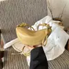 Bolso Femenino para Axila 2026 Nuevo Verano Popular Súper Caliente Exquisito Bolso de Hombro Único Nicho para Viajes Diarios Bolso Cruzado tipo Sillín
