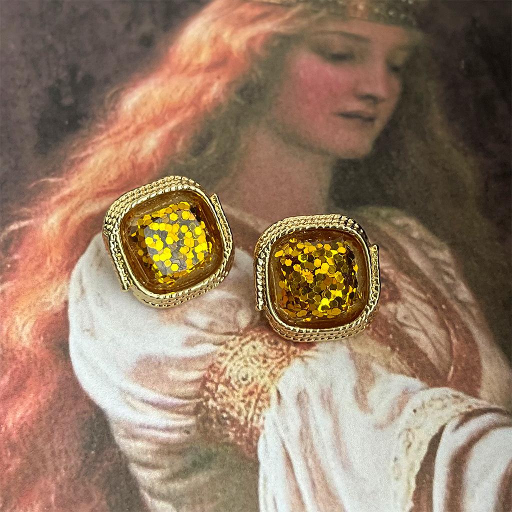 场景_0007_组 8 拷贝.jpg