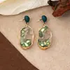 Pendientes de Diseño Moderno y Exquisito Europeos y Americanos Estilo Bohemio Transfronterizo Pendientes Irregulares de Resina