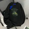 Sudadera Casual Talla Grande Estilo Hong Kong Otoño/Invierno 2026 para Hombre Estampada Cuello Redondo Holgada Versátil Manga Larga Camiseta Moderna Comercio Exterior