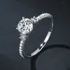 Anillo de Propuesta de Moissanita Blanca de Un Quilate Nuevo Transfronterizo Anillo de Boda Anillo de Plata de Ley 925 Anillo al por Mayor