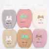 Novas Mangas de Veludo Teddy Outono e Inverno para Mulheres, Mangas Curtas Quentes para Estudantes, Mangas de Coelho Morango Desenho Animado