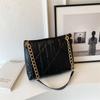 2026 Retrô Cor Sólida Inverno Nova Moda Ombro Único Axila Bolsa Feminina Estilo Coreano Cor Sólida Acolchoada Grande Capacidade Bolsa Tote