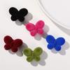 Principios de invierno Color nuevo Flocado mariposa DIY Accesorios acrílicos Hecho a mano Lindos pendientes Accesorios femeninos Material Venta al por mayor