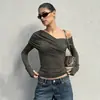 Top europeo y americano de estilo transfronterizo, sin hombros, manga larga, fruncido retorcido, ajustado, elástico, para chica atractiva, camiseta base adelgazante para mujer