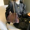 Bolsa de Moda Xadrez de Nicho 2025 Nova Tendência Versátil Corrente Feminina Bolsa Transversal Bolsa de Ombro Tipo Balde Xadrez