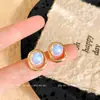 Pendientes Fantasía de Perlas Huecas Geométricas para Mujer, Modernos, Versátiles, de Gama Alta, Pendientes con Diseño de Nicho, Pendientes al por Mayor