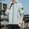 Chaqueta Nueva de Primavera 2024 para Hombre con Capucha Moda Adolescente Chaqueta Delgada Top Casual para Deportes al Aire Libre