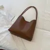 Bolsa de Ombro Transfronteiriça para Mulheres, Nova Coleção Outono 2026, Bolsa de Ombro com Padrão Trançado Vintage de Nicho, Bolsa Saco para o Dia a Dia