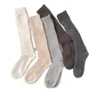 Meias de lã femininas até a panturrilha, meias longas de outono e inverno, quentes e grossas, em uma linda cor marrom, mistura de caxemira, perfeitas para combinar com sandálias Birkenstock