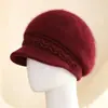 Chapéus de outono e inverno para mulheres de meia-idade e idosas, chapéus de tricô grossos e quentes de pelo de coelho com forro de veludo para senhoras idosas, avós, proteção contra o frio, proteção para as orelhas, chapéus de tricô