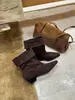 Botas de Cano Curto com Salto Alto Bloco e Bico Quadrado Femininas 2026 Outono Inverno Novas Botas de Meio da Panturrilha Calce Fácil Botas de Equitação de Duas Vias