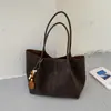 Bolso Retro Gran Capacidad para Mujer 2026 Nuevo Estilo Moda Gamuza Felpa Bolso Tote Sensación de Alta Gama Bolso de Hombro Único para el Trabajo