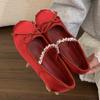 Flats de satén con aumento de altura interior para mujer 2025 Nuevo Primavera y Otoño Estilo ballet retro francés Zapatos Mary Jane de suela gruesa