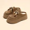 Zapatos retro para aumentar la altura, nuevo modelo 2025, mules cerrados de cordones y slip-on para mujer, sandalias tipo mula de suela gruesa para uso en exteriores