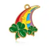 Série Festival Irlandês DIY Desenho Animado Esmalte Joias Acessórios Pingente Único Trevo Verde Pulseira Charme