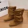 Botas curtas, cobre-botas, botas de algodão, novo estilo 2026, botas casuais plissadas estilo coreano para outono, botas de moda femininas com bico fino