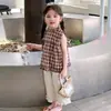 Traje de Niña Camisa sin Mangas Verano 2026 Estilo Nuevo Ropa de Verano Casual Suelta Dulce de Dos Piezas para Bebés Niñas