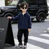 Chaqueta de Primavera y Otoño para Niños 2026 Nuevo Modelo Cortavientos con Capucha de Otoño para Niños Abrigo a Prueba de Viento de Tres en Uno de Corteholgado