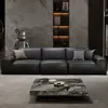 Sofá Grande de Cuero Sintético Estilo Piel de Vaca Negra para Sala de Estar, Apartamento Pequeño, Diseño de Bloque de Línea Recta en Tejido Técnico Minimalista Moderno