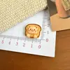Pegamento de Crema DIY Pegatina Creativa para Refrigerador Oso Galleta de Dibujos Animados Accesorios de Resina Funda de Teléfono Pasador Hebilla de Zapato Accesorios