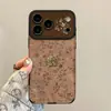 Adecuado para funda de teléfono Apple 17pm, iPhone 15 silicona, 16 camelia tridimensional retro, 14 con cordón, 18 anticaídas