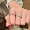 Anillo y pendientes de mariposa de corindón rojo brillante vintage francés, Pendientes de botón de mariposa de doble ala con gema de color Paraíba