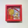 Colgante Zodiaco 2026 Año del Caballo, Llavero que Atrae Dinero, Pegatina Dorada para Teléfono Caballo Pequeño, Cadena para Teléfono al por Mayor